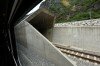 Einfahrt in Tunnel bei Polleggio